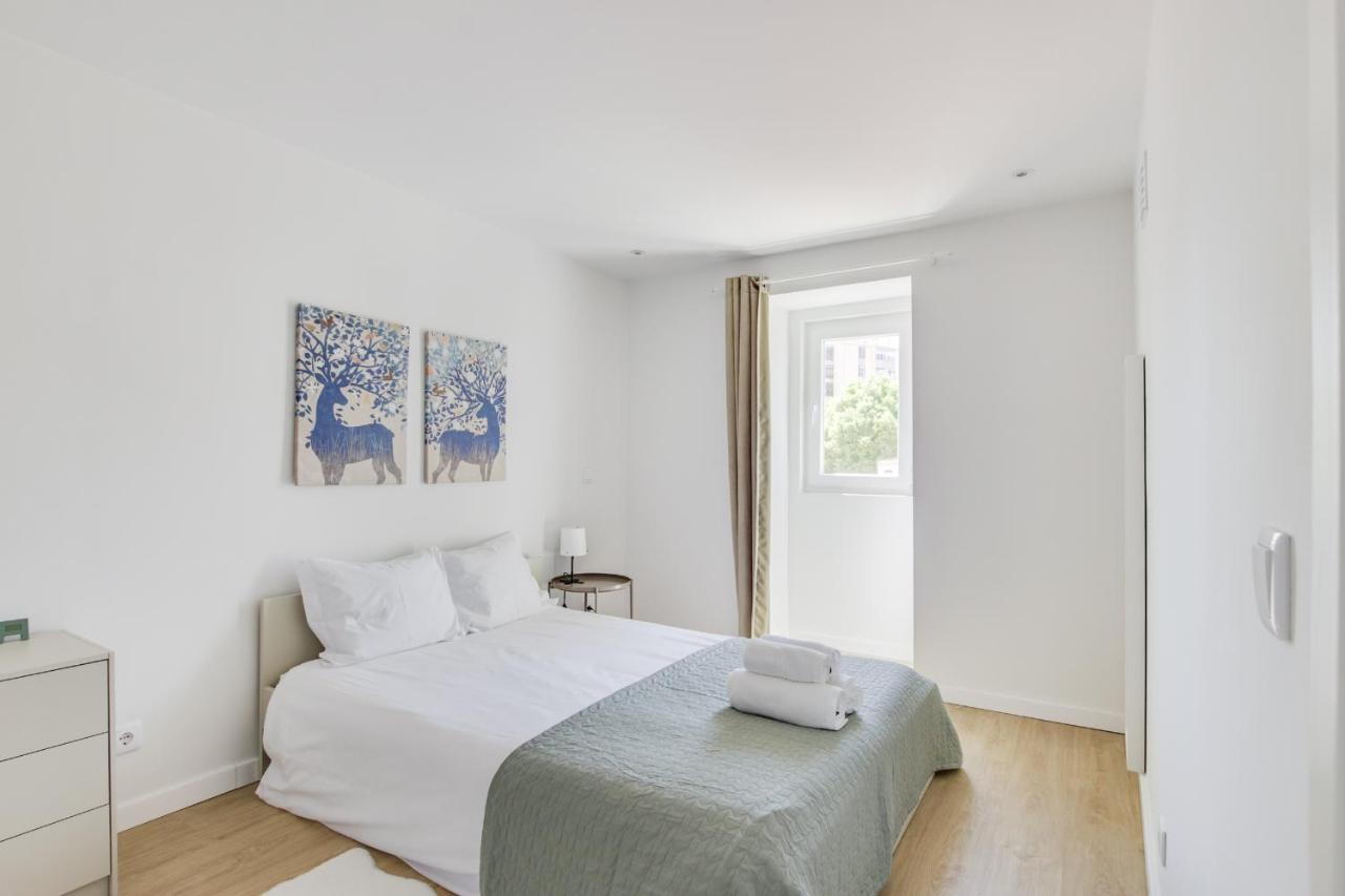 Cruzeiro Charm Apartments Lisbon Bagian luar foto