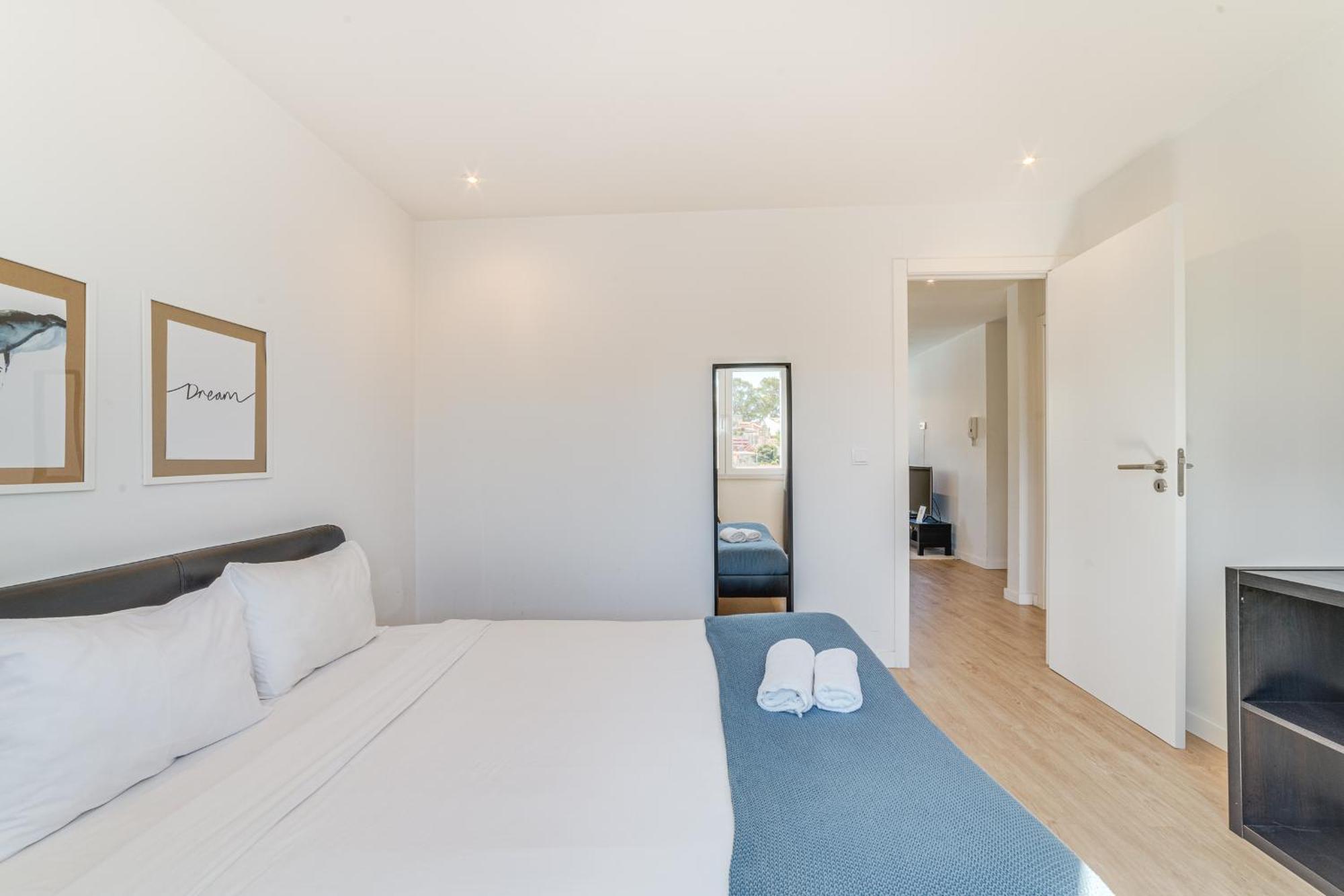 Cruzeiro Charm Apartments Lisbon Bagian luar foto