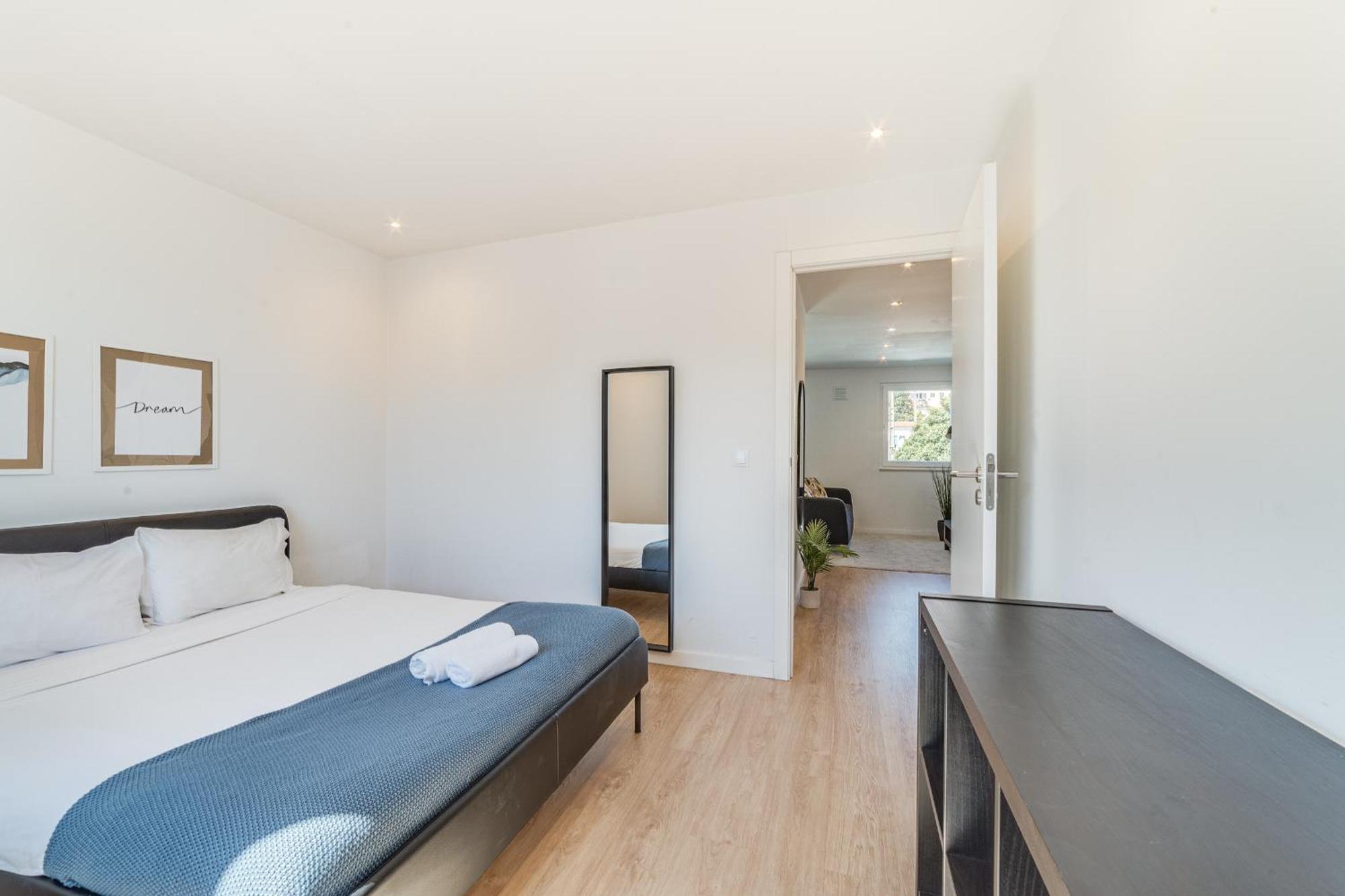 Cruzeiro Charm Apartments Lisbon Bagian luar foto