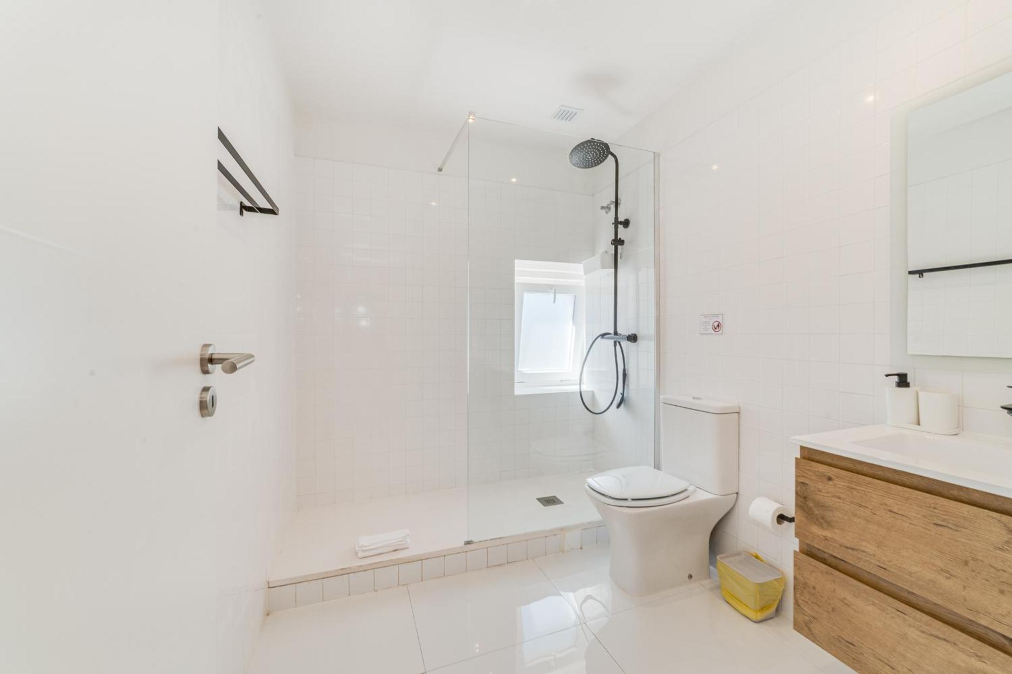 Cruzeiro Charm Apartments Lisbon Bagian luar foto