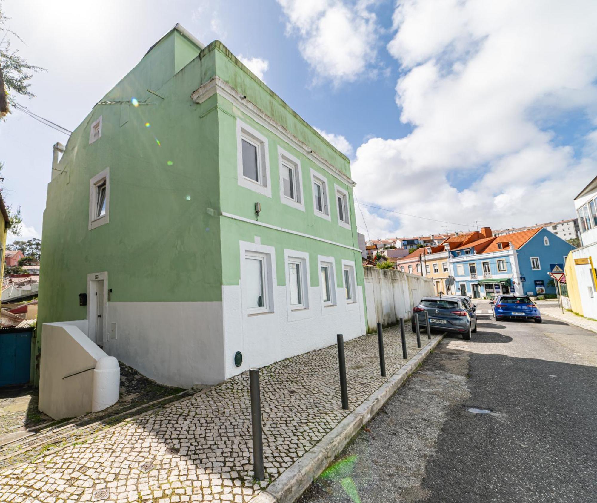 Cruzeiro Charm Apartments Lisbon Bagian luar foto